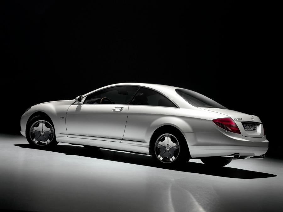  Mercedes-Benz CL600 2006 года  (фото 26 из 30)